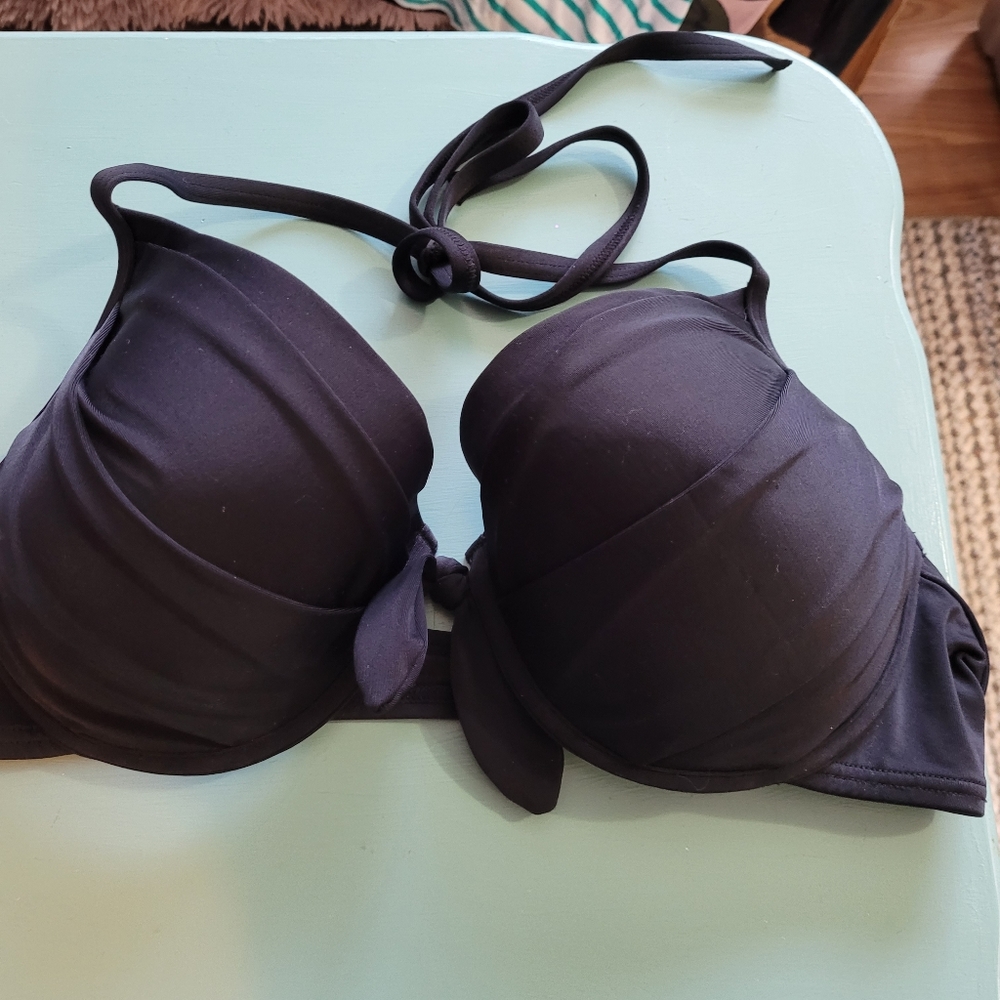 Victoria's Secret Swim Top 34DD